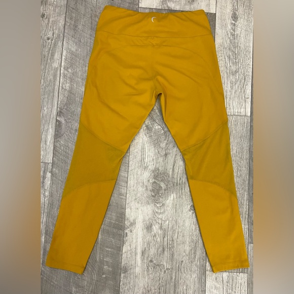 Zyia Active Yellow Mustard Faith Mesh Alive Leggings SIZE 6/8 - Picture 4 of 6